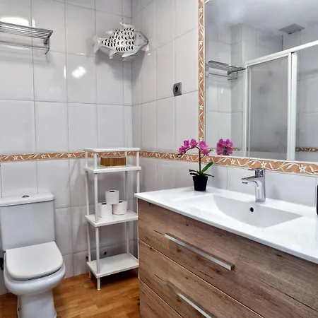 Wonderstays La Perla Azul Апартаменти