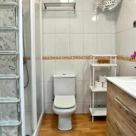 Wonderstays La Perla Azul Апартаменти